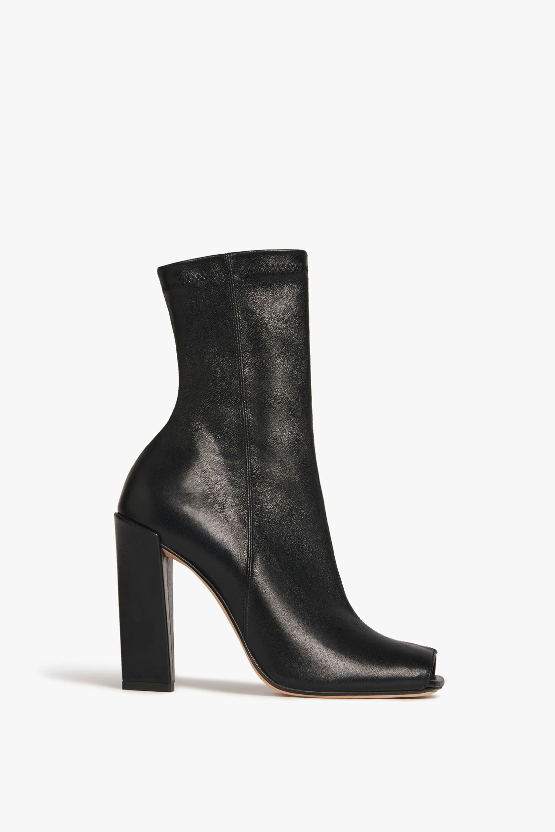 V Cut Sling Back In Black Croc-Effect Leather